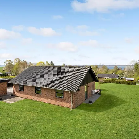 Holiday home Awesome In With Wifi Olsted